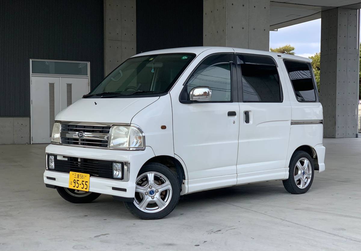 アトレーワゴン ダイハツ 年式:2004年⁄平成16年～2004年⁄平成16年 中古 