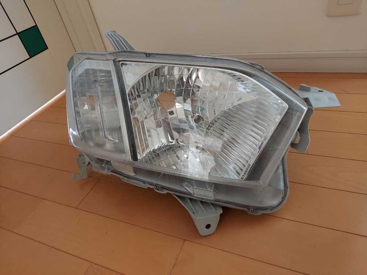 トヨタ プロボックス NCP165 左ヘッドライト koito 52-279 美品！ プロ