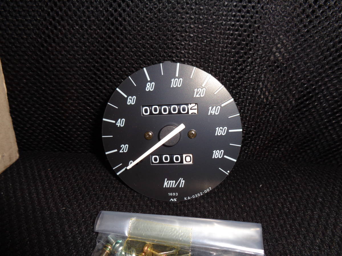 ☆新品！ZRX1200R スピードメーター 純正品番25005-1693 メーカー廃盤