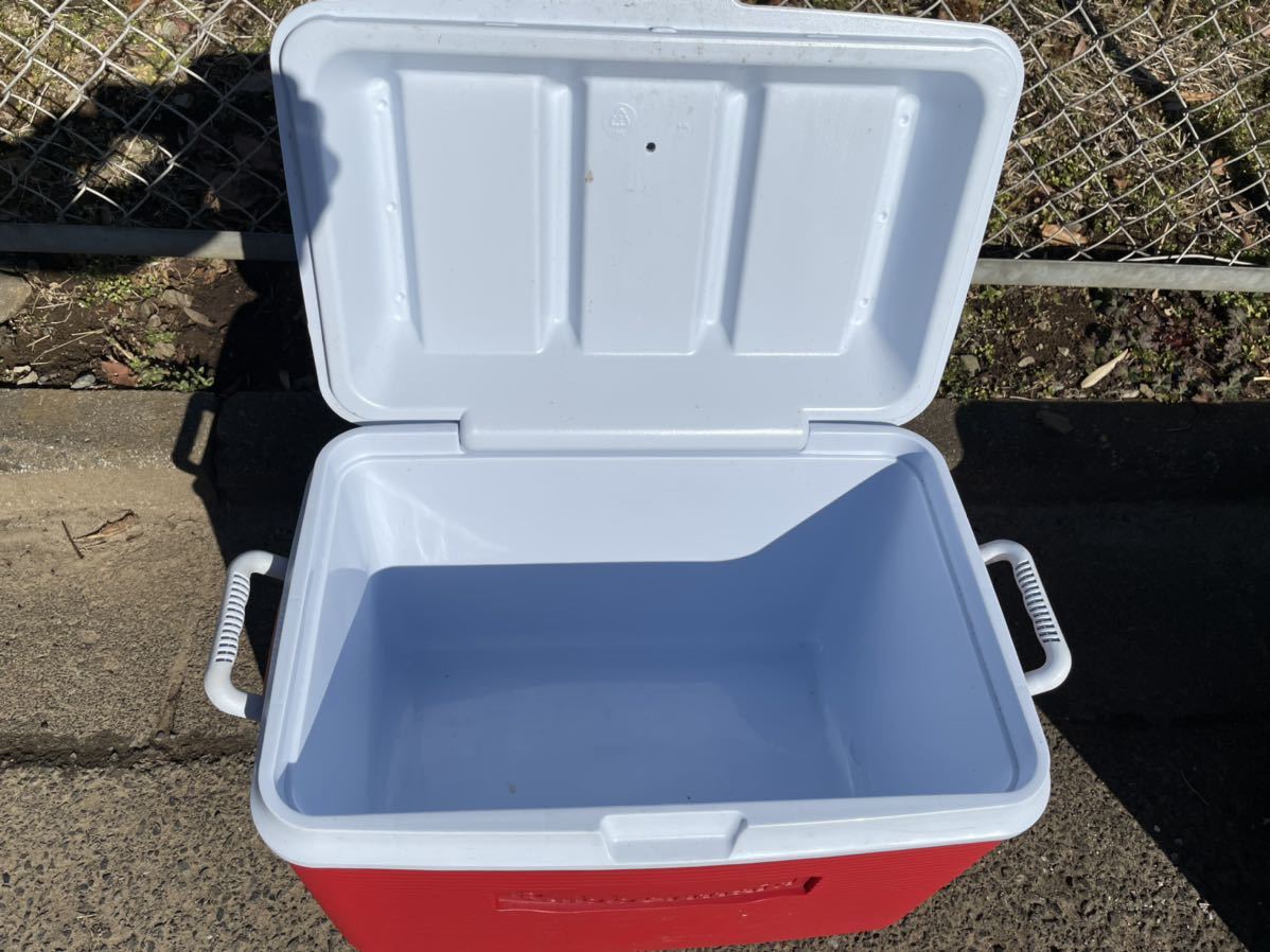 ラバーメイド Rubbermaid クーラーボックス made in USA