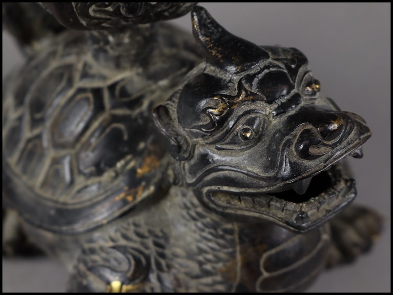 中国美術 古銅製 鍍金細工 獅子摘蓋 玄武 龍亀 透彫香炉 香爐 香道具
