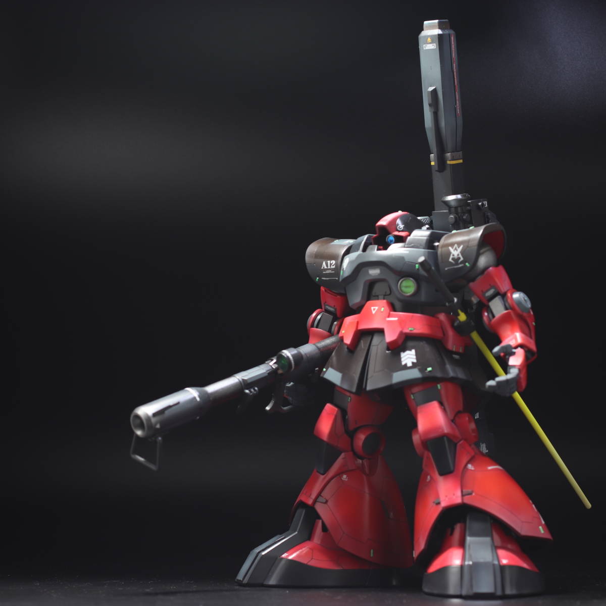 MG 1/100 MS-09RS シャア・アズナブル専用 リックドム 改修 塗装済 