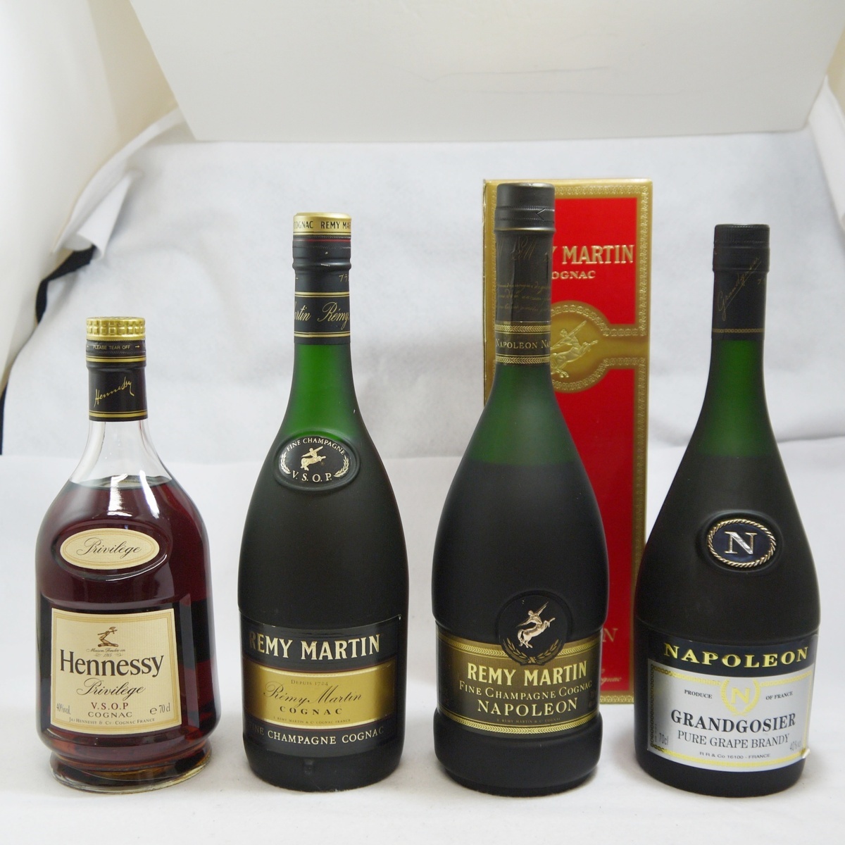 VSOP ヘネシー プリヴィレッジ 700ml 40度 未開栓 コニャック 