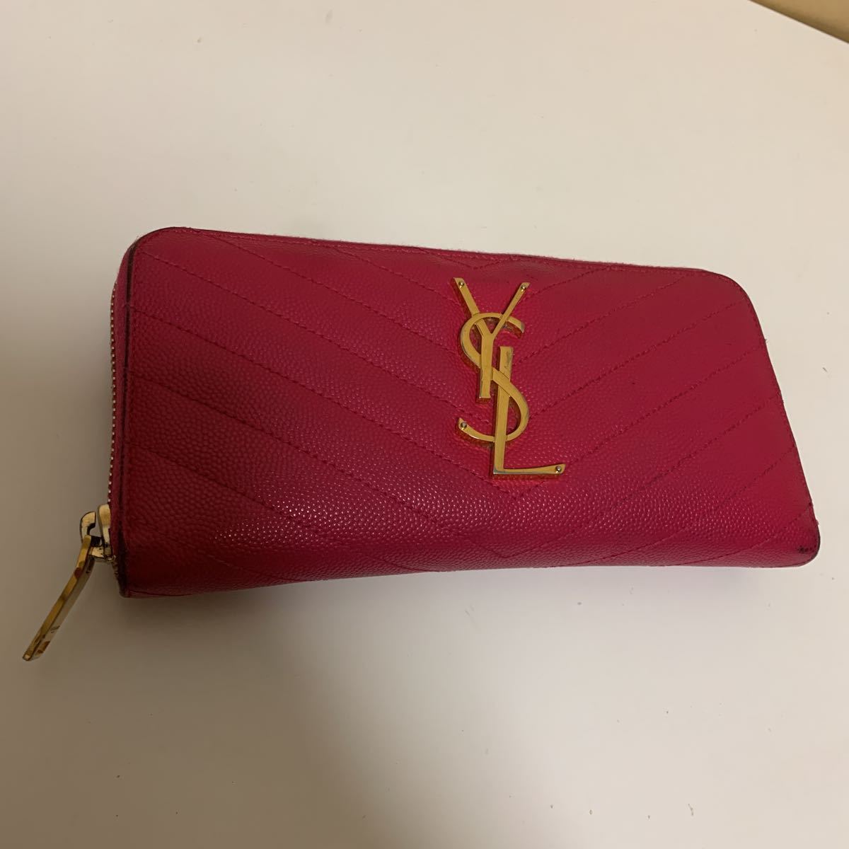 サンローラン 長財布 ラウンドファスナー Vステッチ SAINT カサンドラ