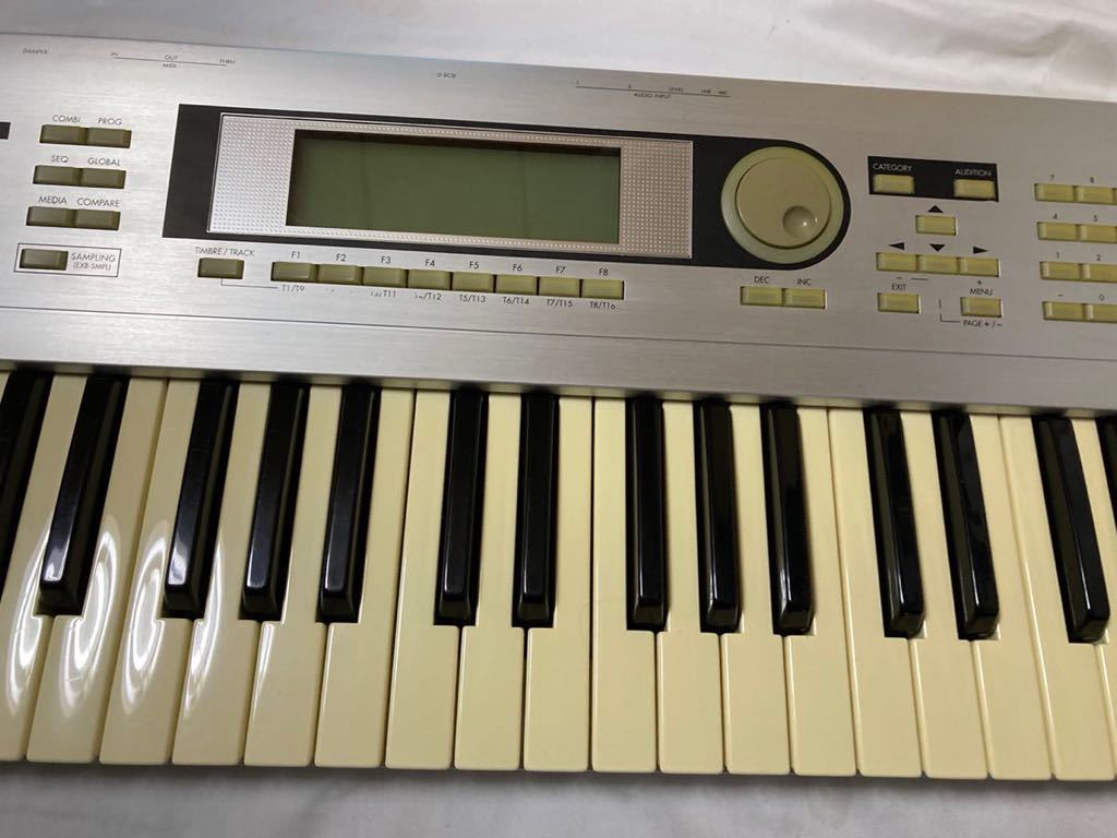 KORG TRITON LE 61 シンセサイザー キーボード トライトン 【公式通販】