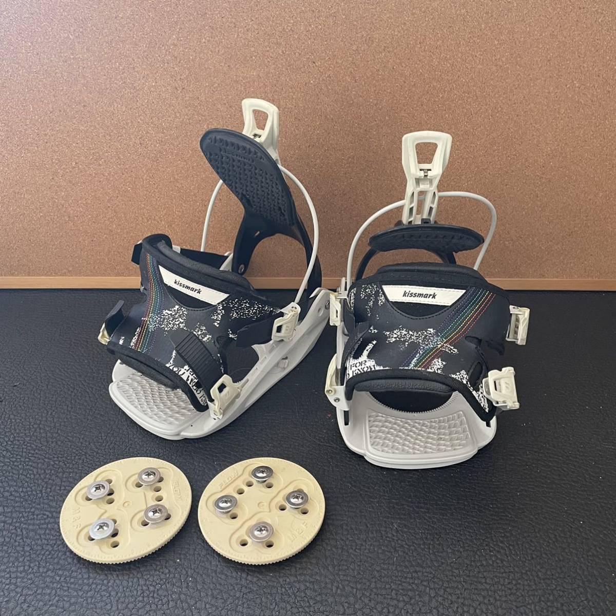 Kiss markグレー スノーボード用パンツ ナイロン製 Kiss markグレー