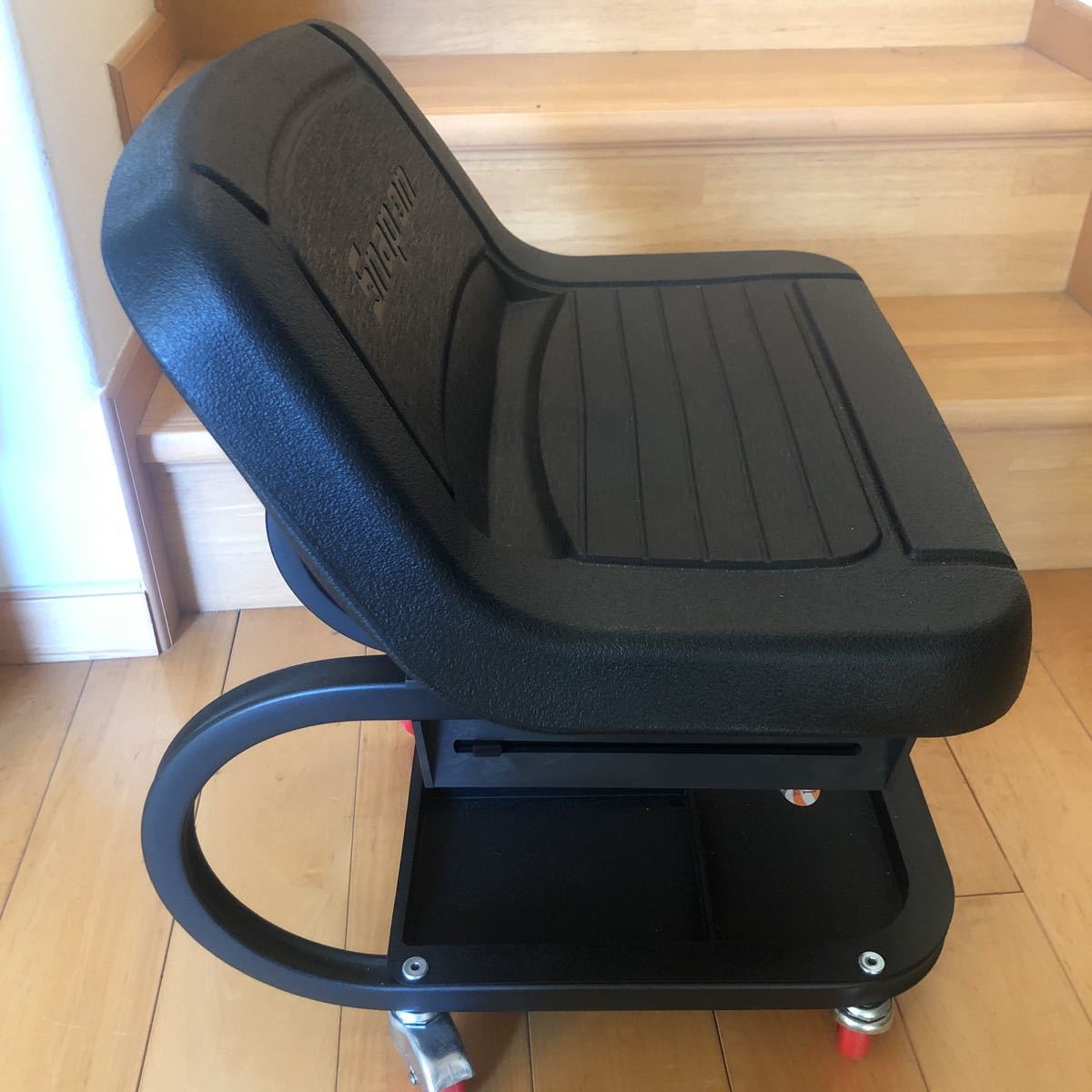 スナップオン 背もたれ付き シートクリーパー ブラック ほぼ新品 作業 