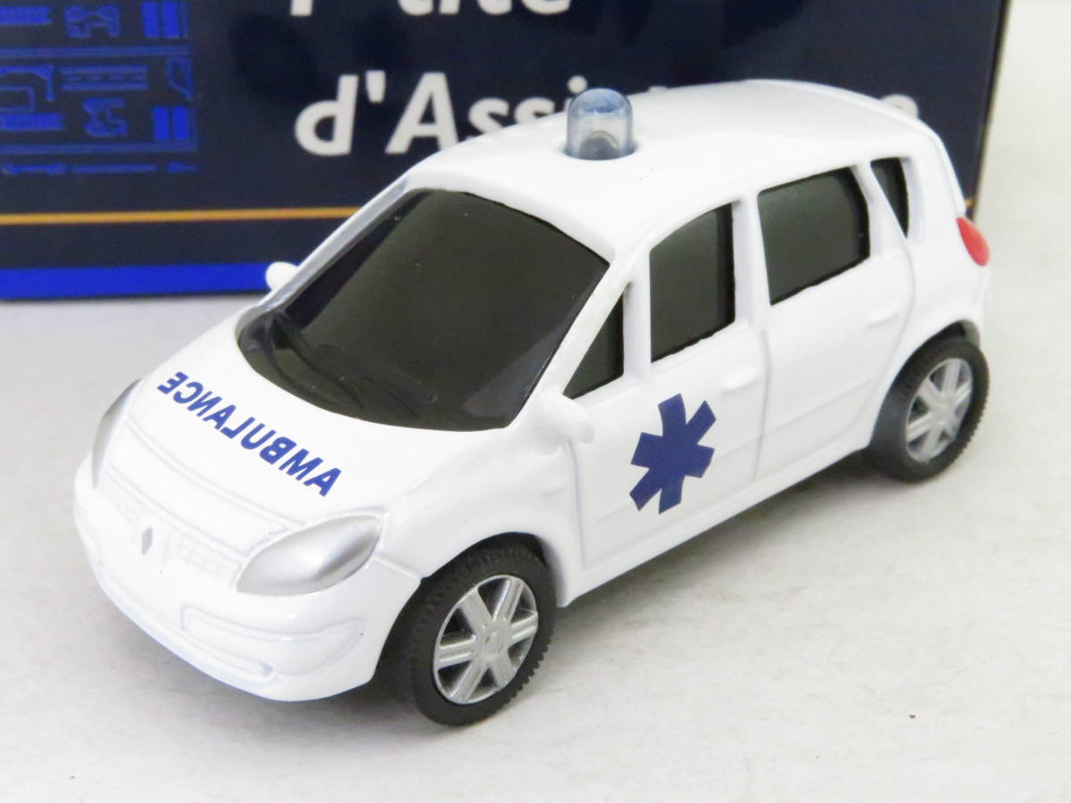 norev RENAULT SCENIC? AMBULANCE ルノー 救急 箱付 3インチミニカー コレ_1