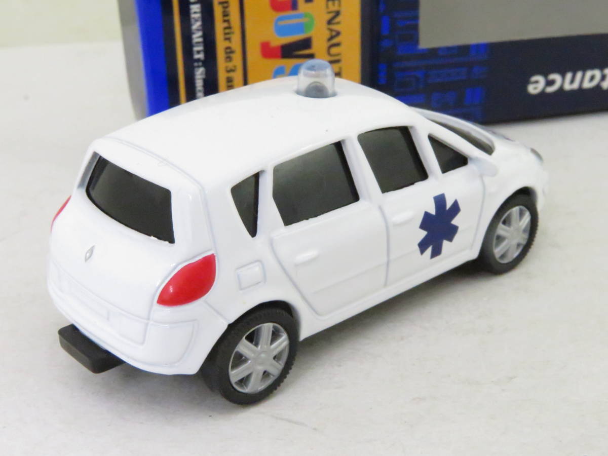 norev RENAULT SCENIC? AMBULANCE ルノー 救急 箱付 3インチミニカー コレ_2