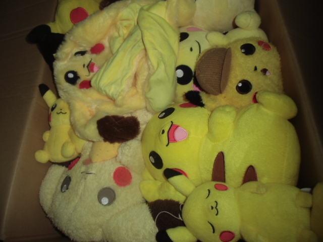 ポケモン Pokmon ピカチュウ Pikachu ピチュー キイロ ネズミ カワイイ 主人公 被り物 一円スタート ぬいぐるみ 大量 まとめ 色々 キャラクター 売買されたオークション情報 Yahooの商品情報をアーカイブ公開 オークファン Aucfan Com