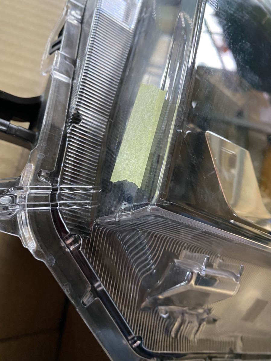 ダイハツ タフト 左ヘッドライトASSY LED 中古 LA900S(ヘッドライト