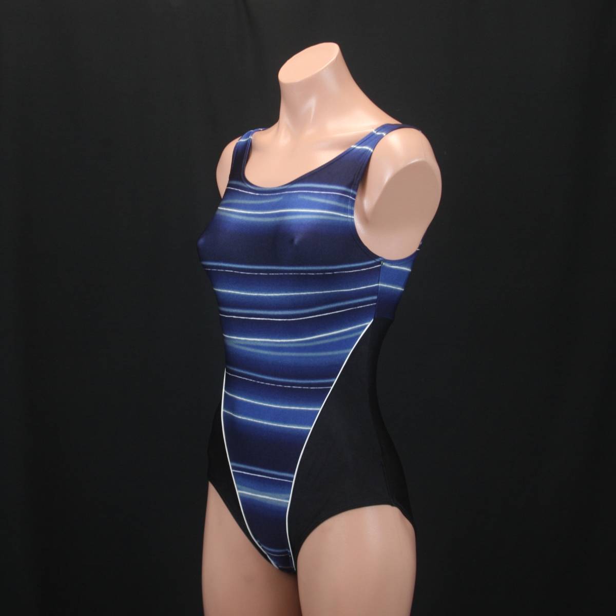 K1865 大きいサイズ Lサイズ アシックス つるすべ素材 ボーダー 青 ブルー 黒 ブラック レディース水着 ワンピース 水泳 Jaspo 練習着 ワンピース 売買されたオークション情報 Yahooの商品情報をアーカイブ公開 オークファン Aucfan Com