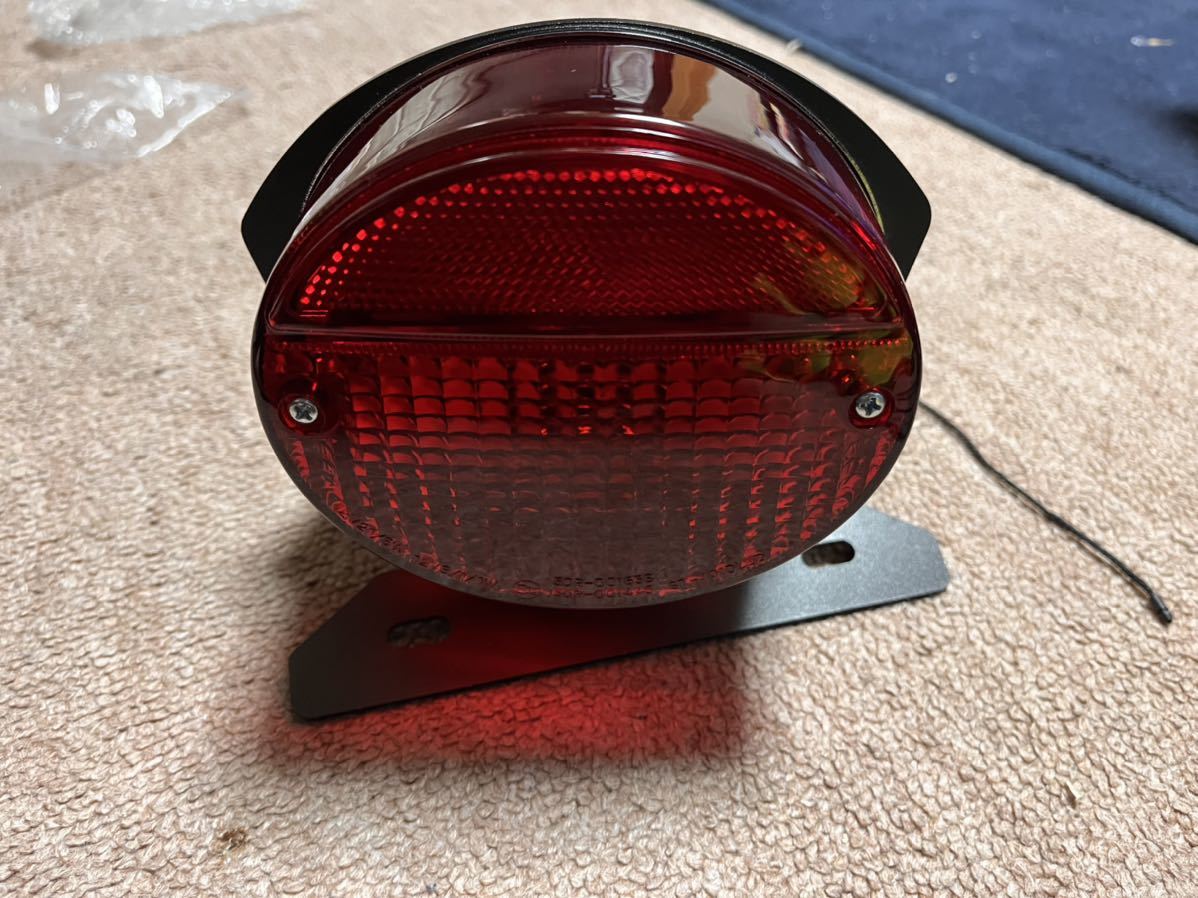 ゼファー1100rs リアフェンダー　テールランプ　純正 ゼファー1100RS リヤフェンダー テールランプ付 カワサキ 純正