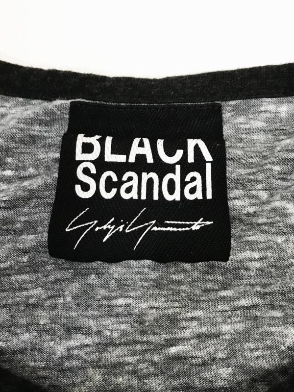 Yohji Yamamoto BLACK Scandal 顔柄丸首半袖 黒 3 狂っても生きてる 