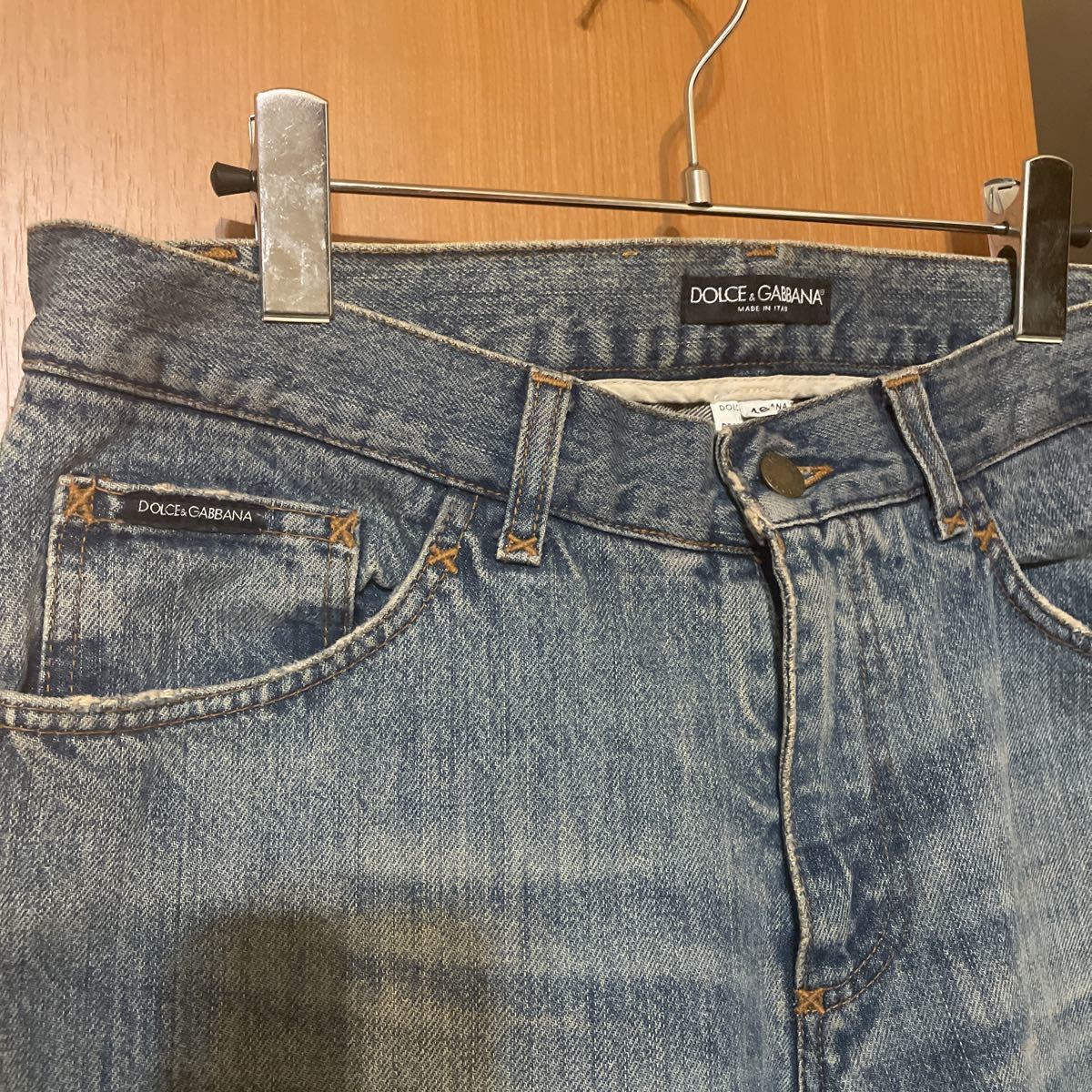 人気 定価10万円『DOLCE&GABBANA』VINTAGE加工ストレートデニムパンツ 