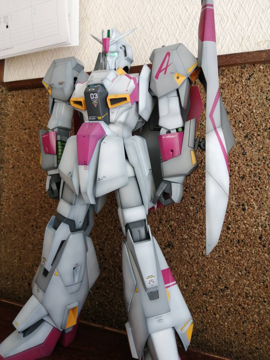 旧キット改造 1 60 ゼータガンダム３号機 アムロ搭乗機 ｚガンダム 完成品 売買されたオークション情報 Yahooの商品情報をアーカイブ公開 オークファン Aucfan Com