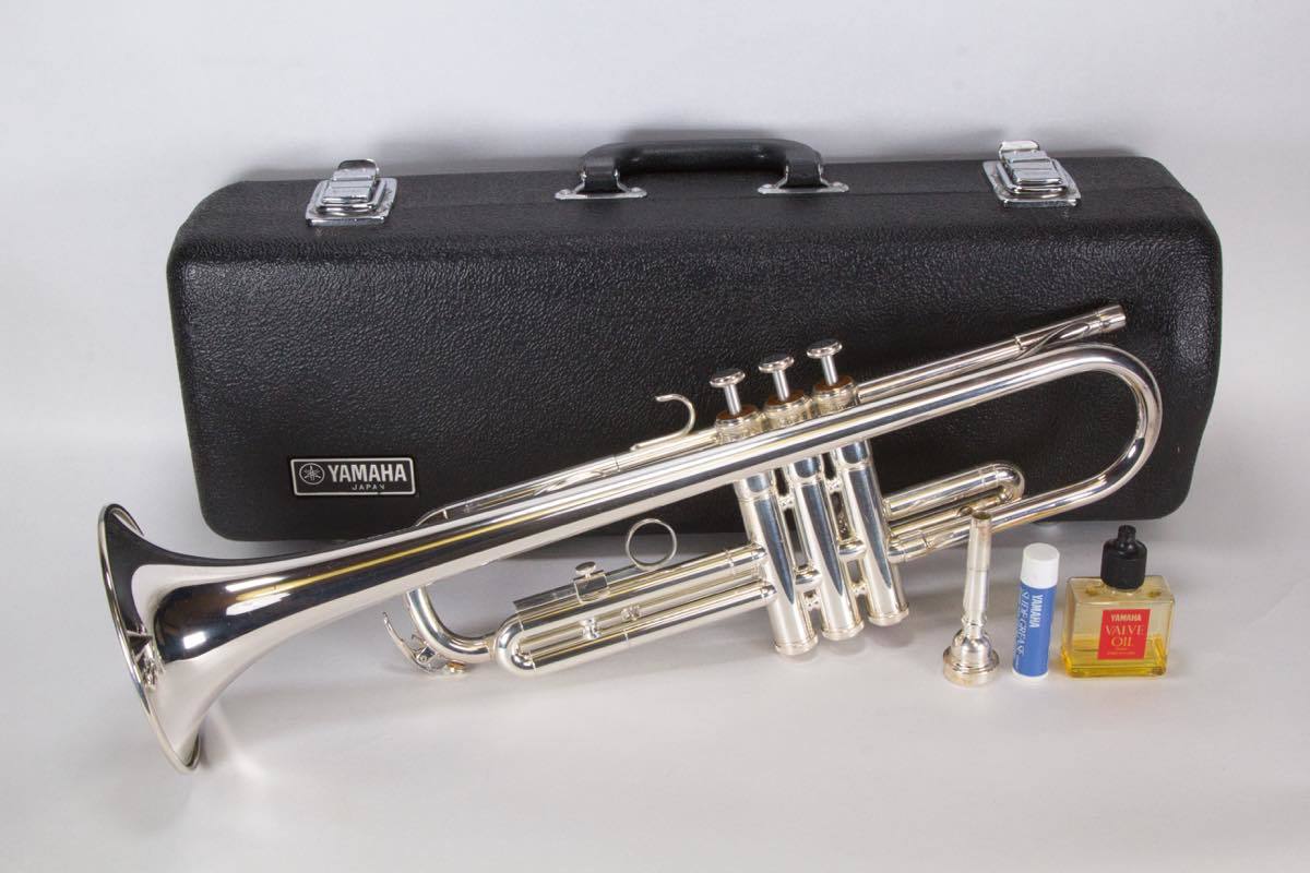 美品 YAMAHA ヤマハ トランペット YTR1310S ケース付 銀 管楽器 吹奏楽 