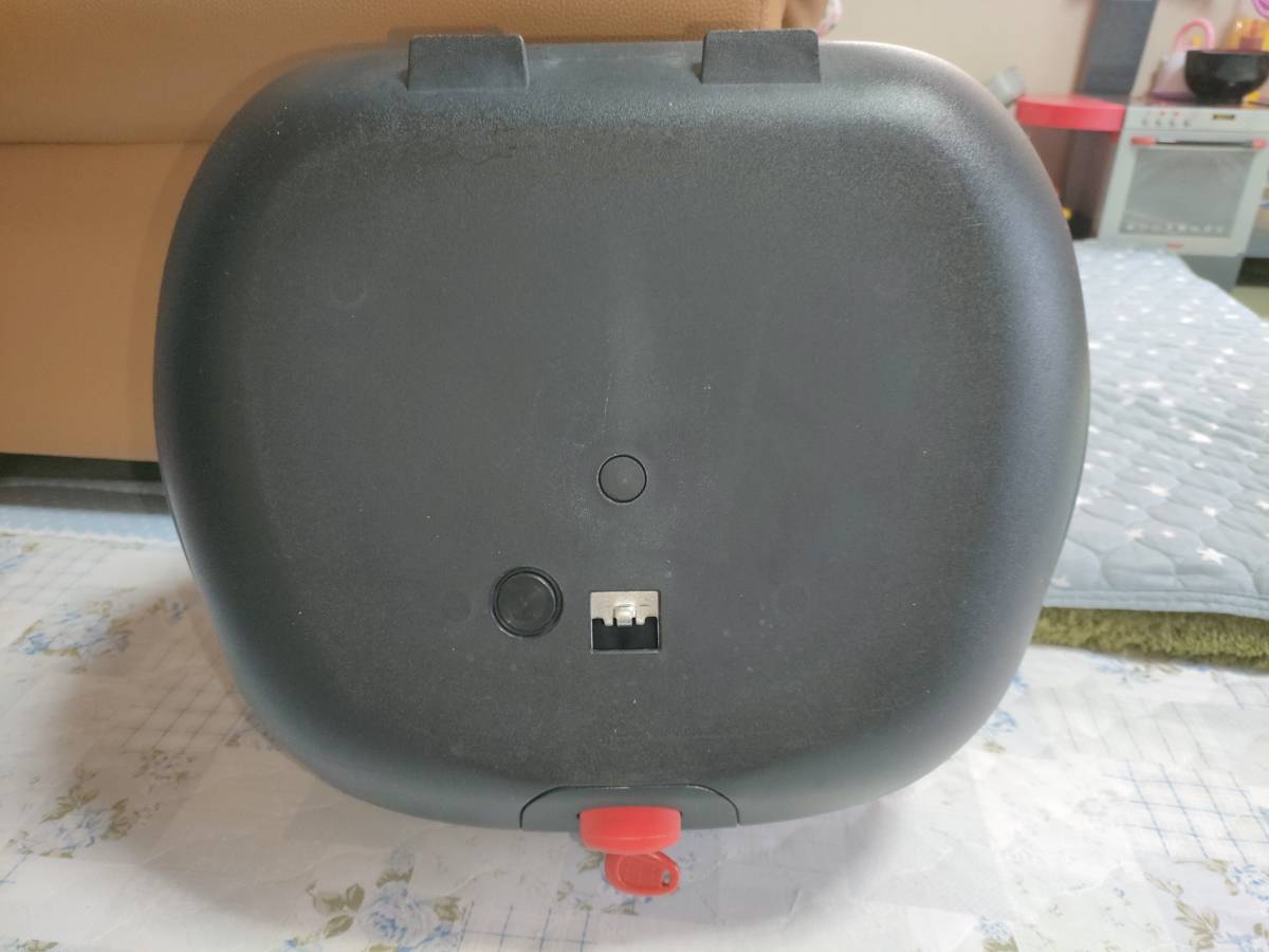 GIVI E350 FLOW ジビ トップケース リアボックス 容量35L 中古美品 