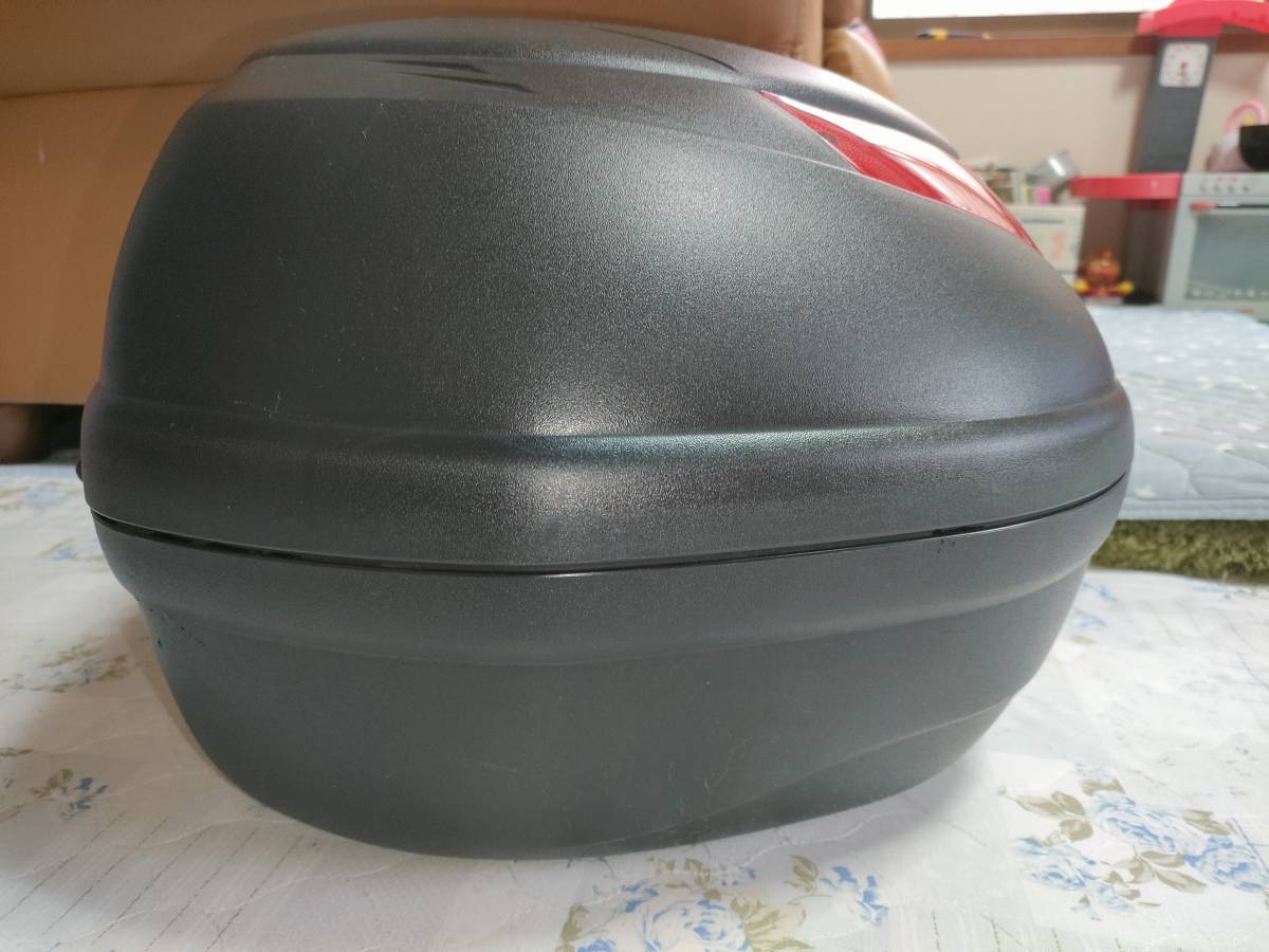 GIVI E350 FLOW ジビ トップケース リアボックス 容量35L 中古美品 