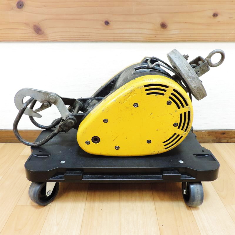 RYOBI リョービ 小型ウインチ WI-61C 最大巻上荷重：60kg 揚程：20m ホイスト クレーン 荷揚げ 100V 50/60Hz ■動作確認済■ 領収証発行可 リョービ WI-61C RYOBI 揚程：30m RYOBI（リョービ）荷重60kg 100vの通販