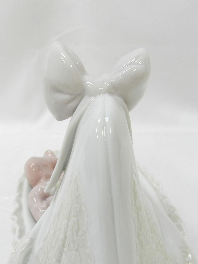 1000円スタート フィギュリン LLADRO リヤドロ 6127 スウィート
