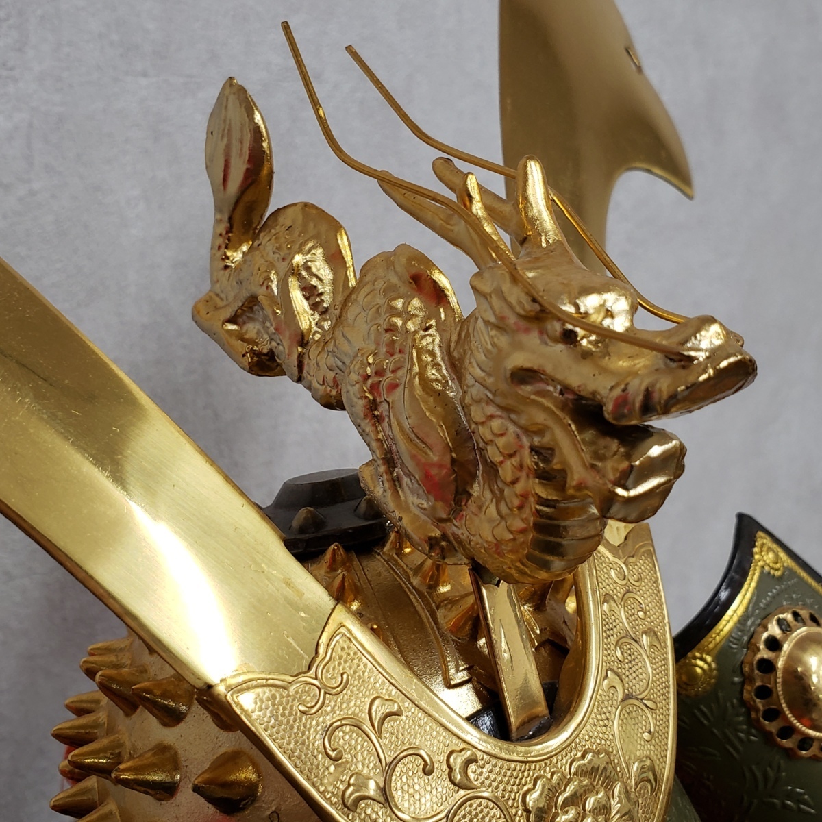 100t1001 昇龍作 出世兜 兜 龍 兜飾 箱付き 共箱 端午の節句 こどもの日 五月人形 飾り物 置物 和風インテリア(兜)｜売買された ...