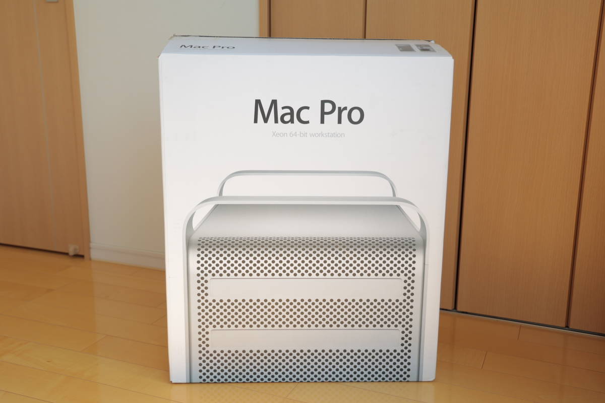 Apple Mac Pro (Mid 2012) 2014年にアップルストアで購入して自宅