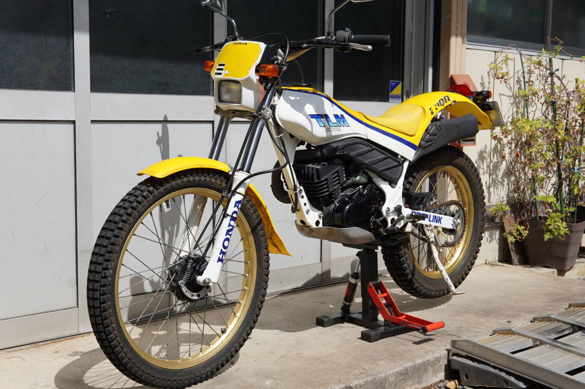 希少！ ホンダ TLM200R MD15 トライアル車 実働 書付き！(126cc-250cc 