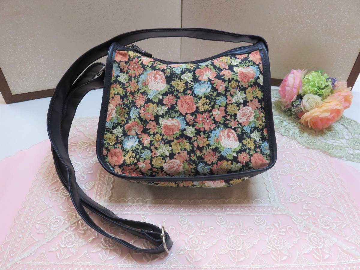 ☆平成・未使用の品☆【 AMICA MODA アミカモーダ 花柄 ショルダー 