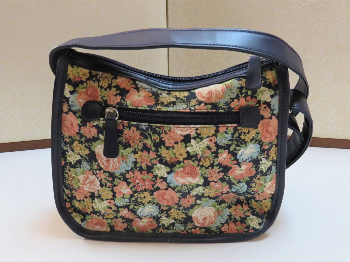☆平成・未使用の品☆【 AMICA MODA アミカモーダ 花柄 ショルダー 