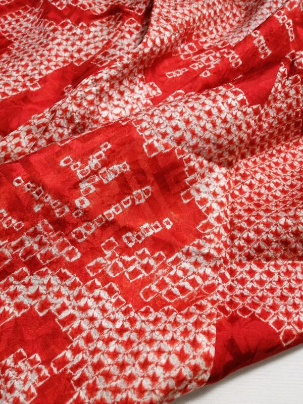 ★きものさらさ　アンティーク着物帯★長襦袢　振袖用　豪華日本刺繍半衿付き　鶴　鳥　大正ロマン　正絹　絞り　赤　リメイク　古布 アンティーク着物帯☆長襦袢 刺繍 赤 アンティーク着物帯 きものさらさ -「アンティーク刺繍半襟」の落札相場・落札価格