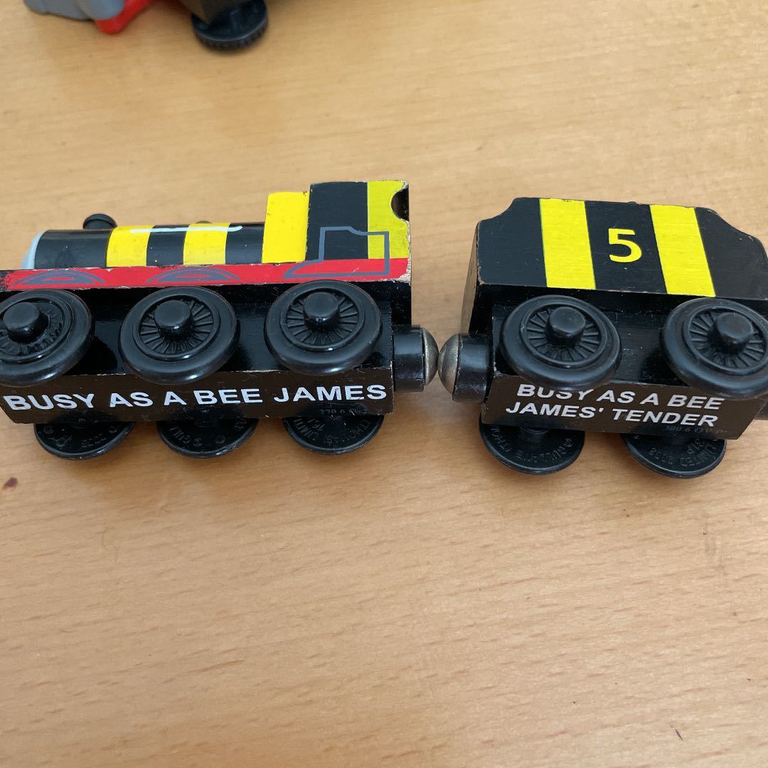トーマス木製レールシリーズ ジェームス(きかんしゃトーマス)｜売買 