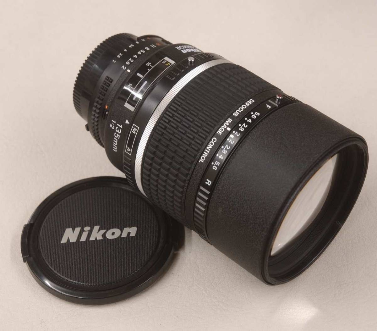レンズ沼】Nikon AI Nikkor 135mm F2.8 (1977年)レビュー: とある写真家の