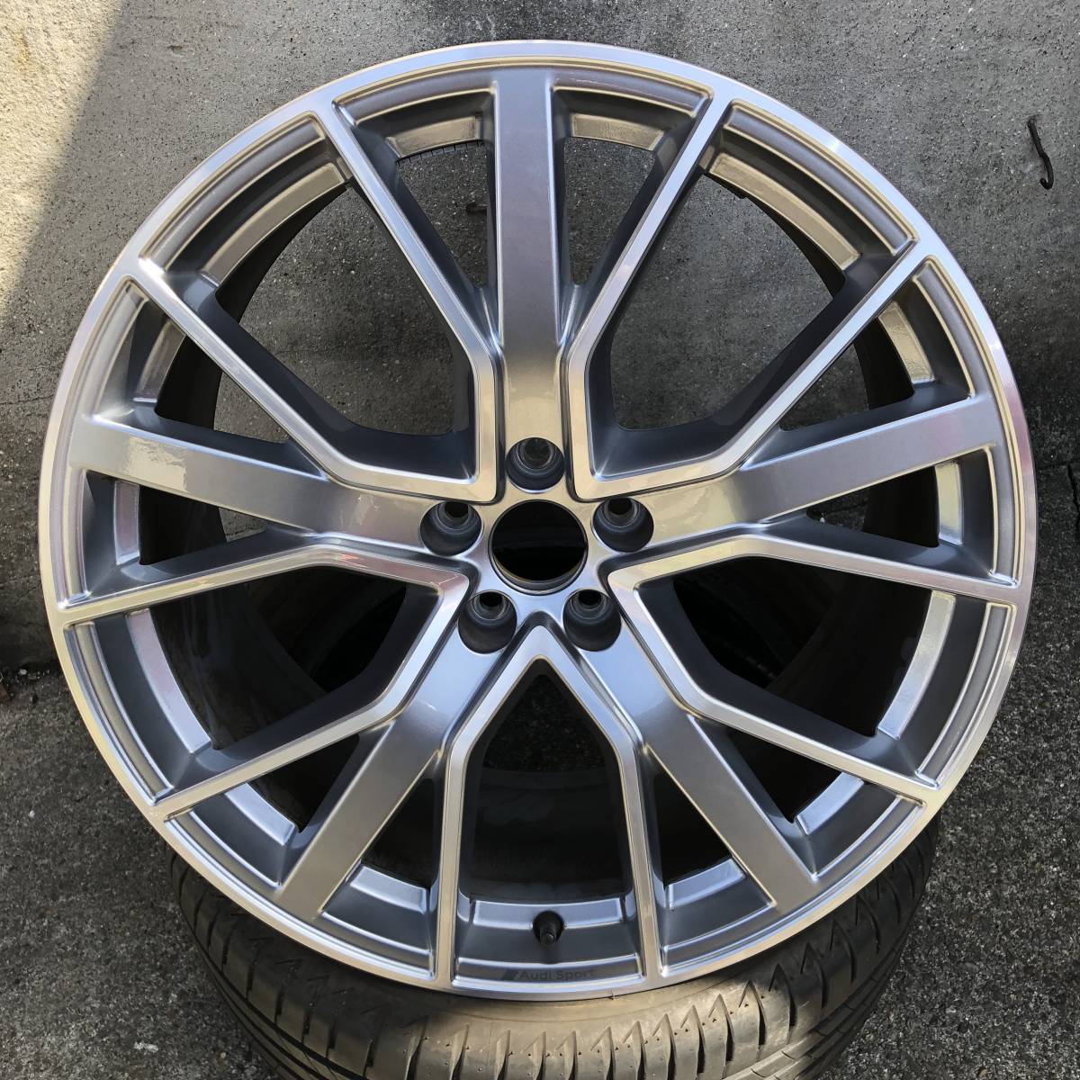 Audi Sport E-TRON21 Wheel 1本 21inch 9.5J ET36 | HYFIREWIRELESS.COM