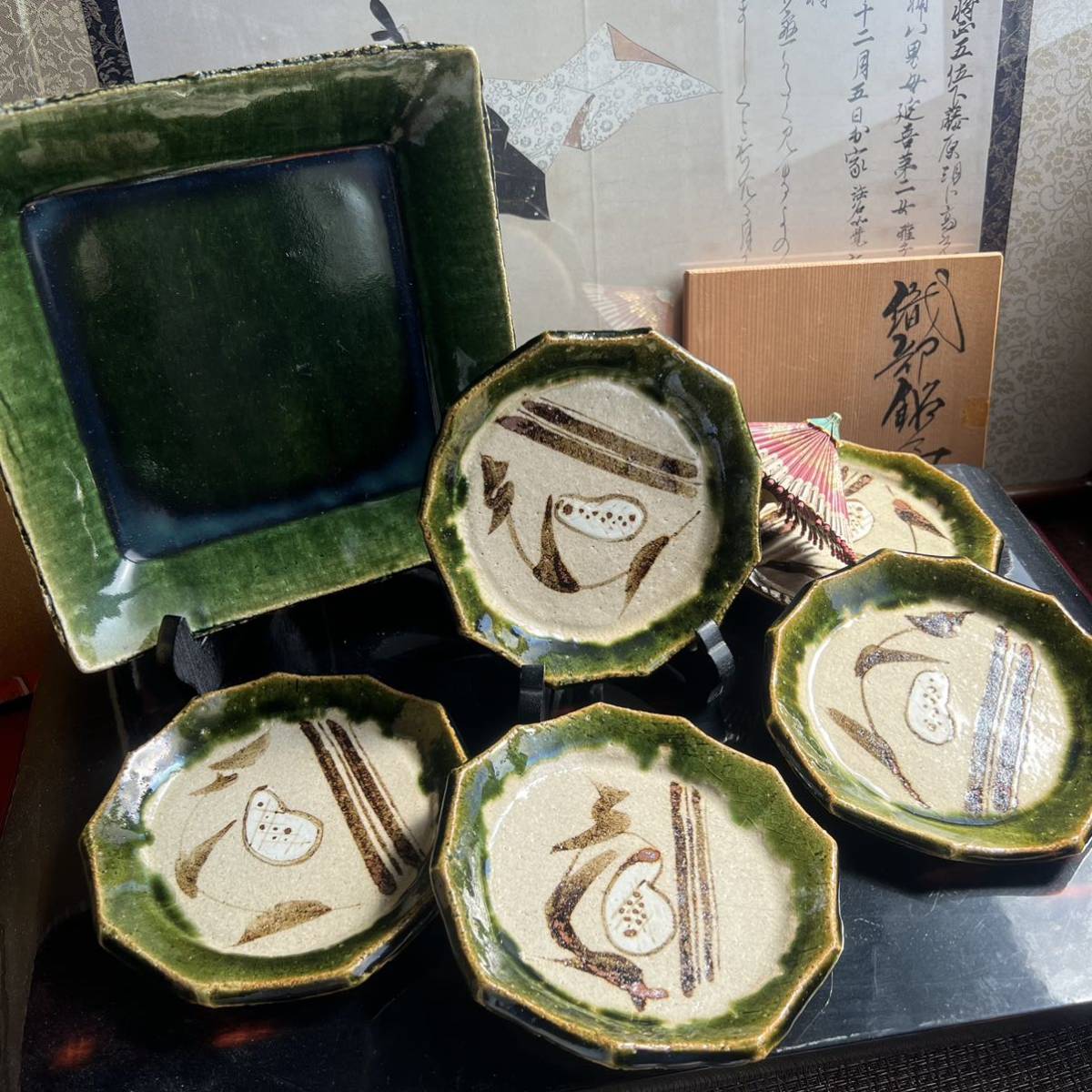 wasabin1720 織部焼のシンボルカラー「緑釉」大胆かつ自由で奇抜な