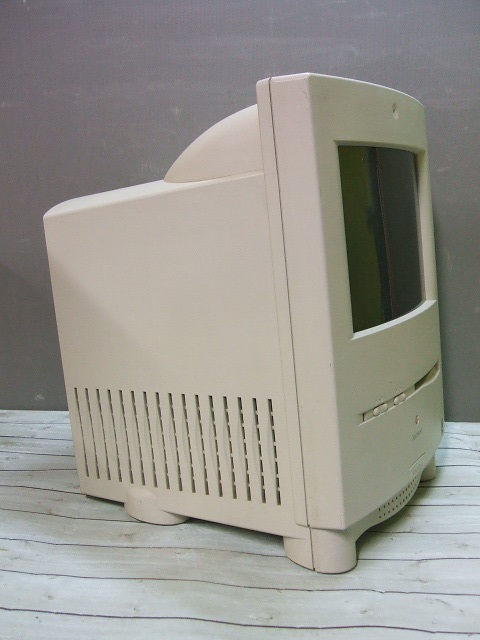 Macintosh Color Classic M1600 Apple ジャンク品の入札履歴 - 入札者
