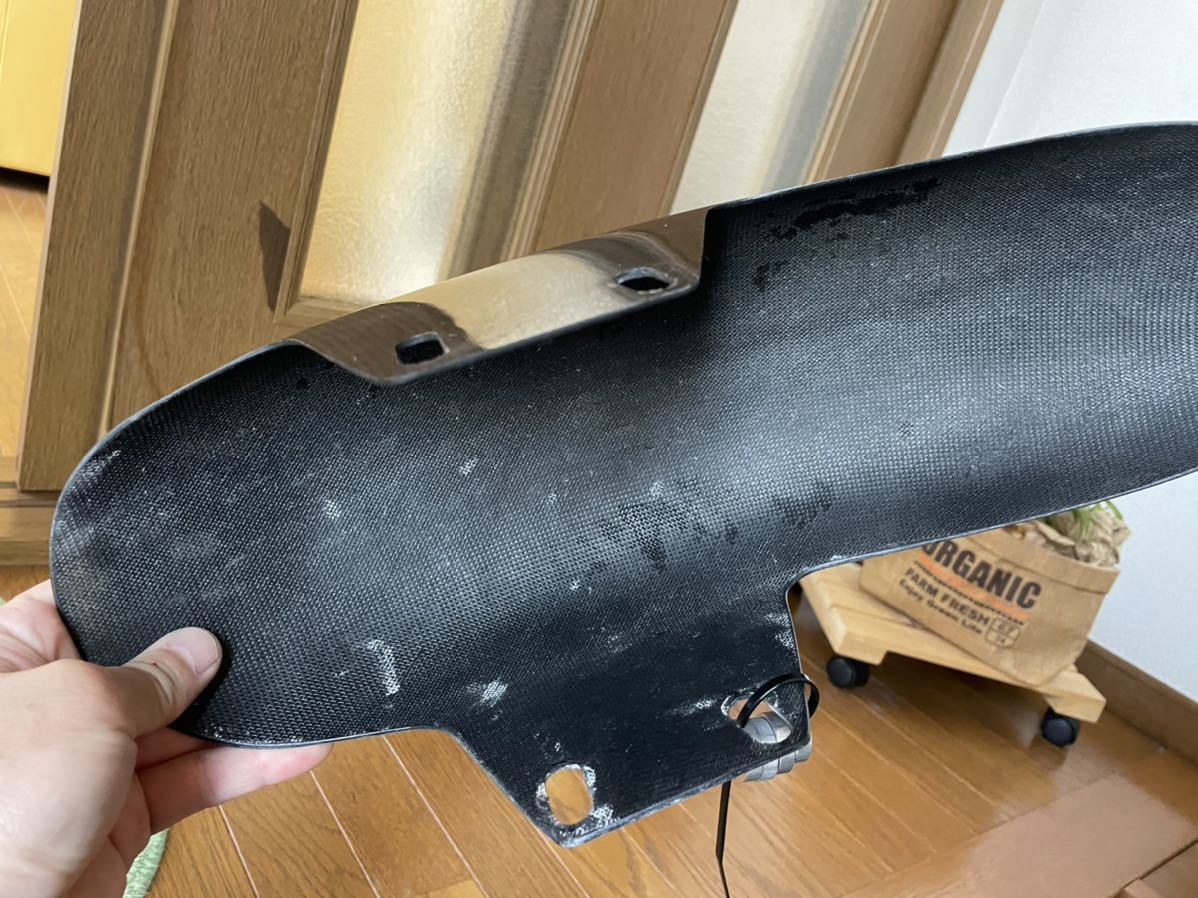 ゼファー1100 COERCEカーボンフロントフェンダー