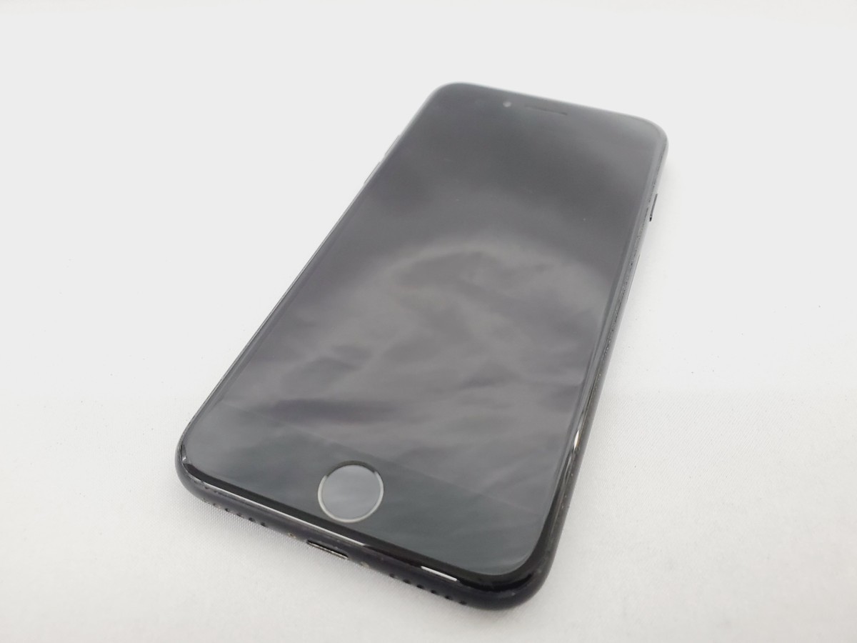 iPhone XR ホワイト 64GB SIMフリーFace ID等動作確認済み