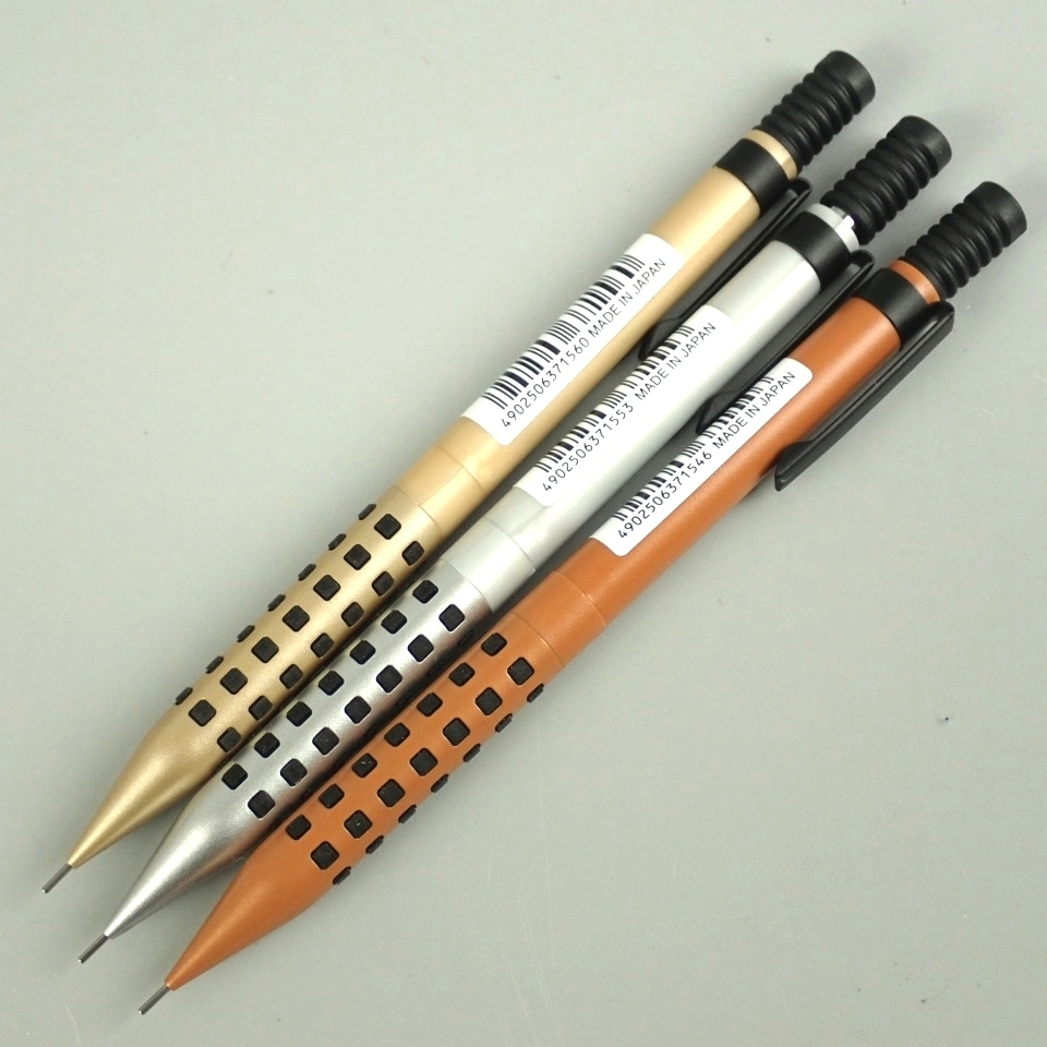 ぺんてる スマッシュシャーペン 0 5mm 3本セット シャンパンゴールド シルバー ブロンズ 1000個限定 外箱付 シャープペンシル 売買されたオークション情報 Yahooの商品情報をアーカイブ公開 オークファン Aucfan Com