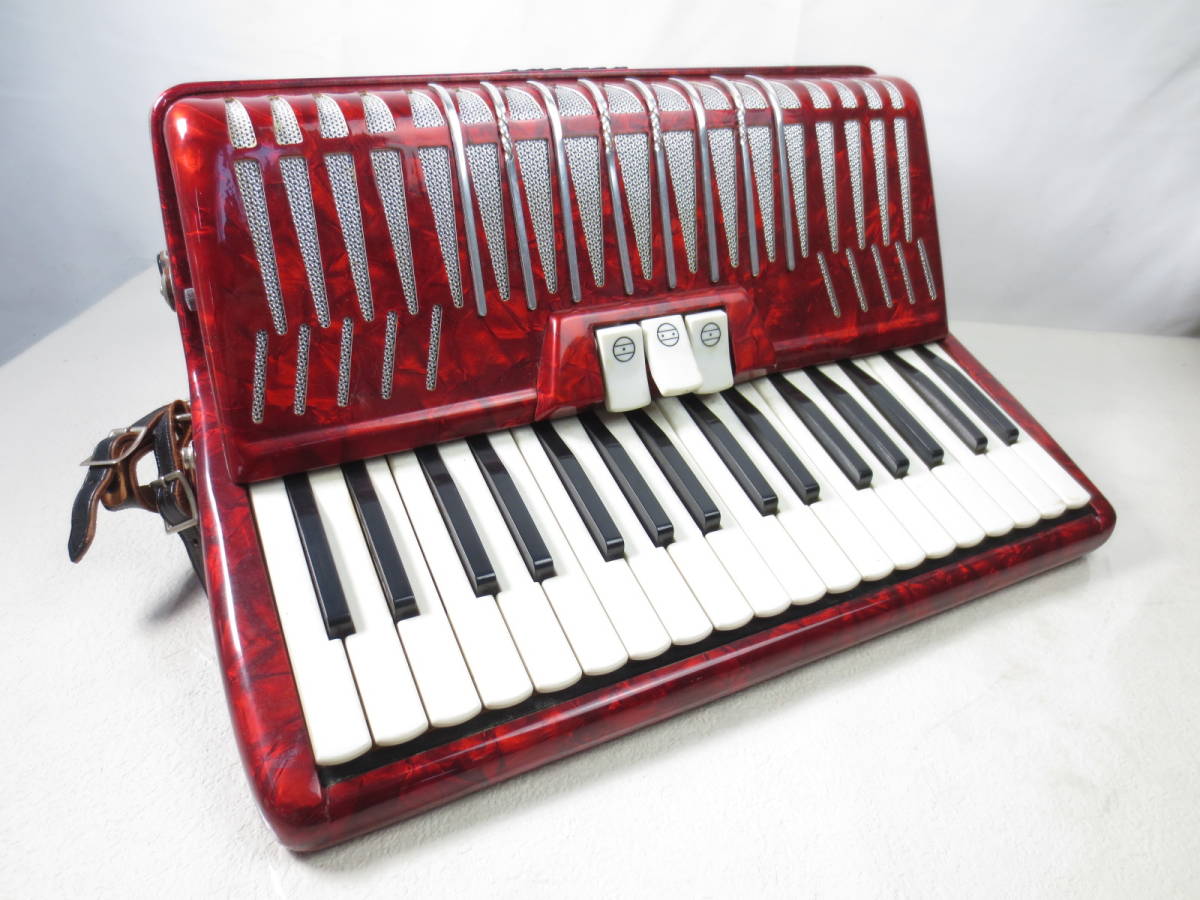 ト静】 ☆ YAMAHA アコーディオン ヤマハ 楽器 レトロ 演奏 練習 