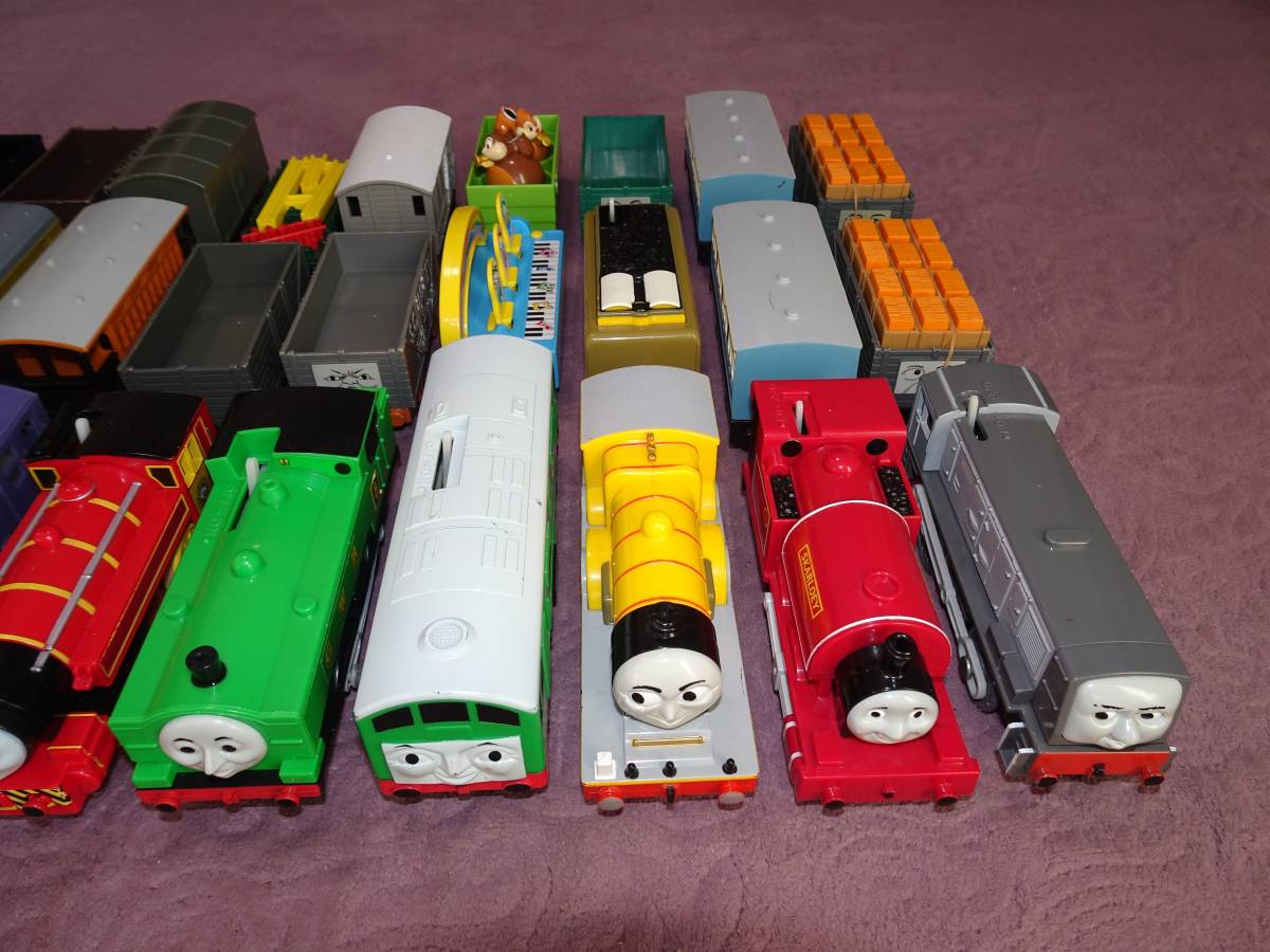 1円スタート プラレール トーマスシリーズ 14セット デニス ドッジ スプラッター付 セット 売買されたオークション情報 Yahooの商品情報をアーカイブ公開 オークファン Aucfan Com