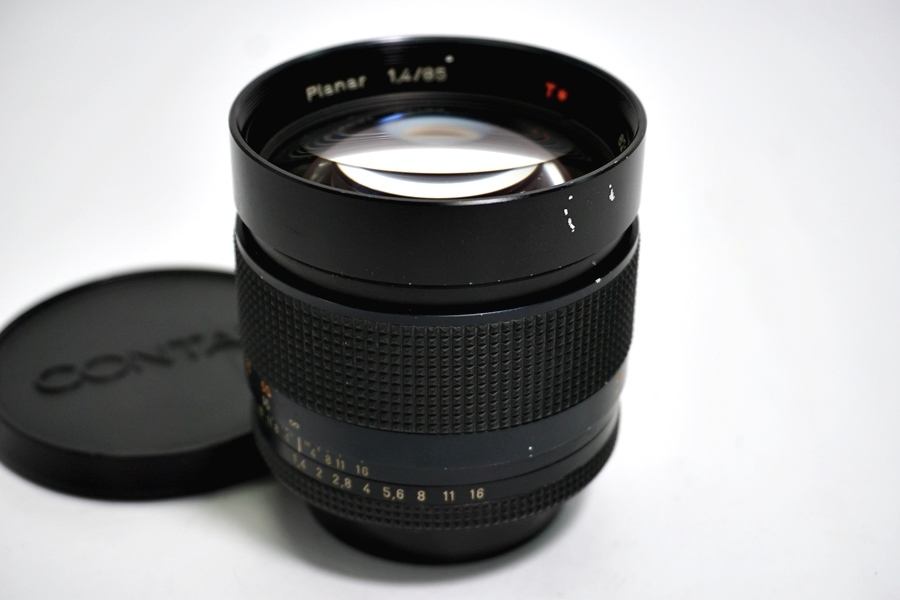 Sale】東京SC)CONTAX コンタックス Carl Zeiss Planar 85mm F1.4 T