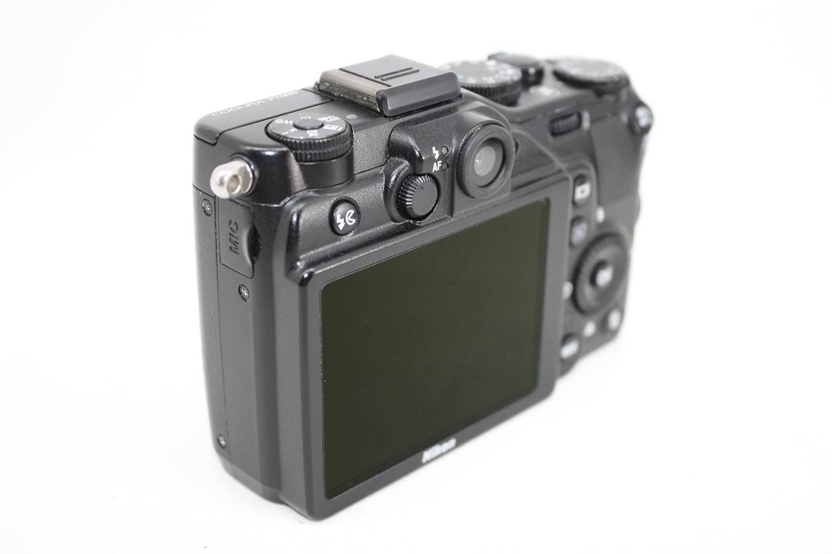 Nikon デジタルカメラ COOLPIX P7000 ブラック 1010万画素 光学7.1倍