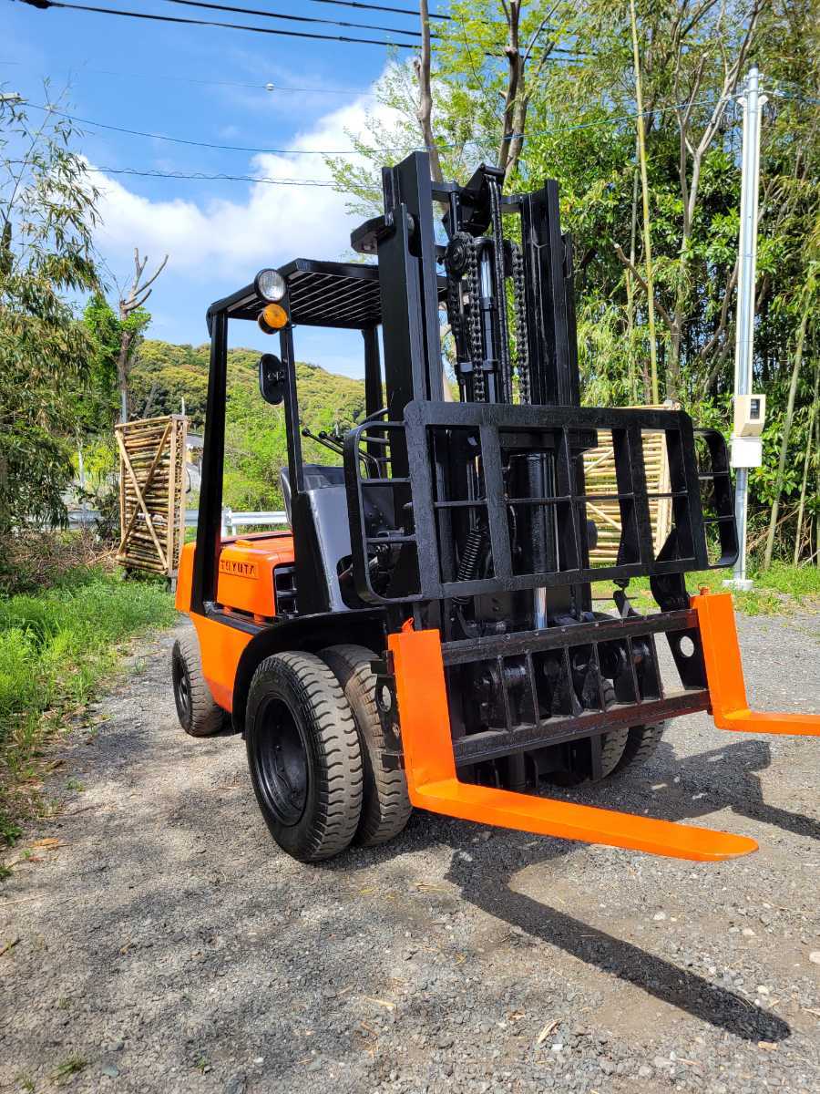 トヨタ フォークリフト 2FG-20パワステ 2.0トンクラス ヒンジマスト3M ガソリン車/MT 下取り可能です。
