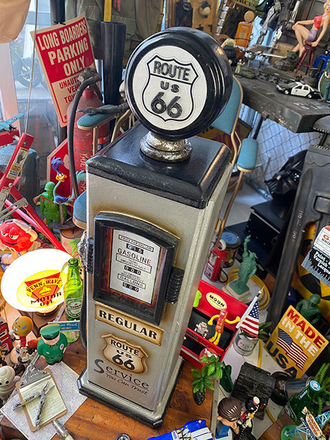 ルート66のガスポンプ型キャビネット　CDタワー（シルバー） ■ アメリカン雑貨 アメリカ雑貨
