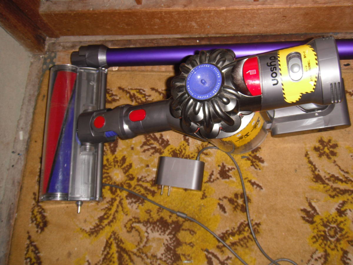 Dyson ダイソン 掃除機 Slim コードレスクリーナー コードレス Fluffy 