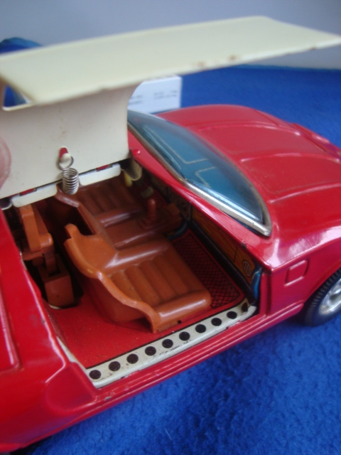 大珍品「60年代 シンセイ ベンツC111」ブリキ自動車ミステリー