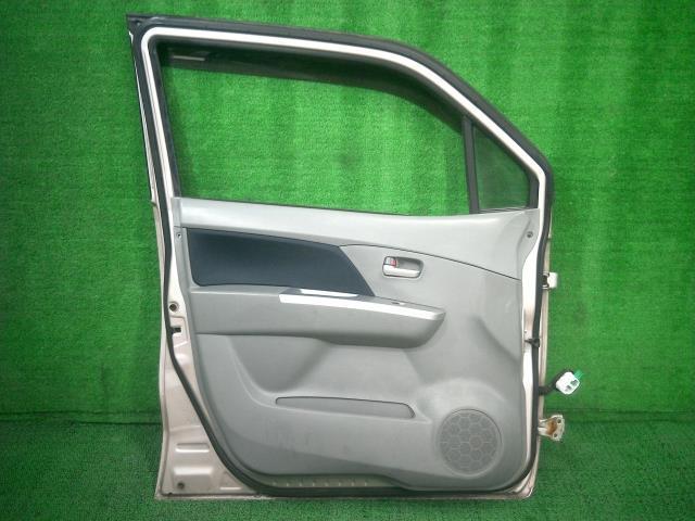 DBA-MH23S ワゴンＲ 2026年最新Yahoo!オークション M2E2 -mh23s セントラル ZJ3 FX 左フロントドアの中古品・新品 68002-70K00 左RドアASSY 左フロントドア mh23ドア ワゴンR 左FドアASSY ドア(パーツ)の