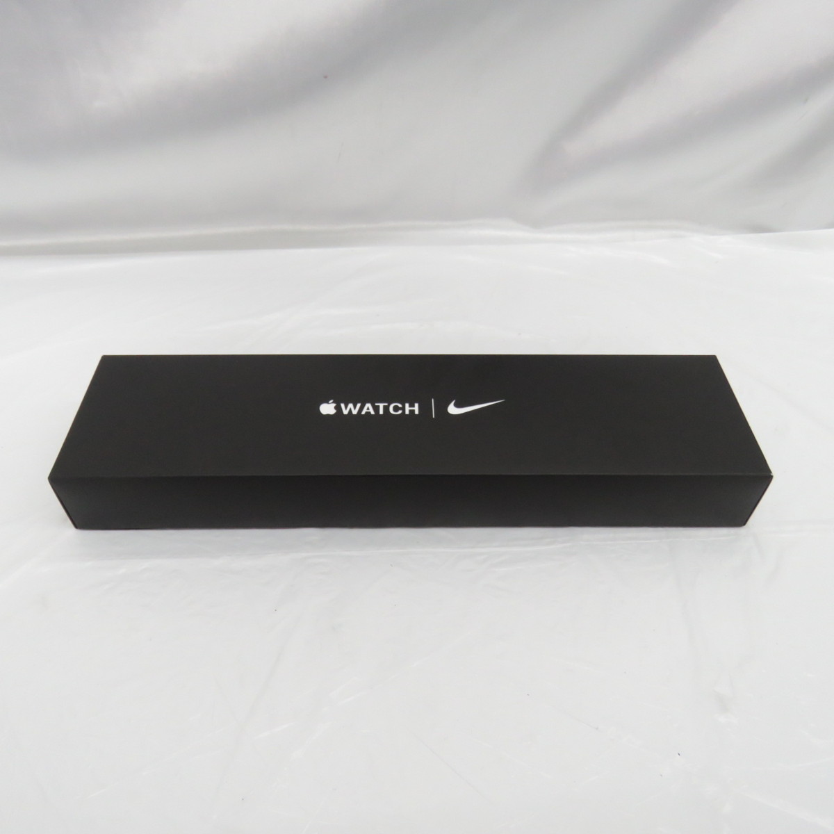 大得価，人気セール 品 Apple Watch アップルウォッチ Nike Series7 GPS+Cellularモデル 45ｍｍ MKMT3J/A スターライト/カーキループ 10970835(スマートウォッチ本体)｜売買されたオークション情報、yahooの商品情報をアーカイブ スマートウォッチ本体