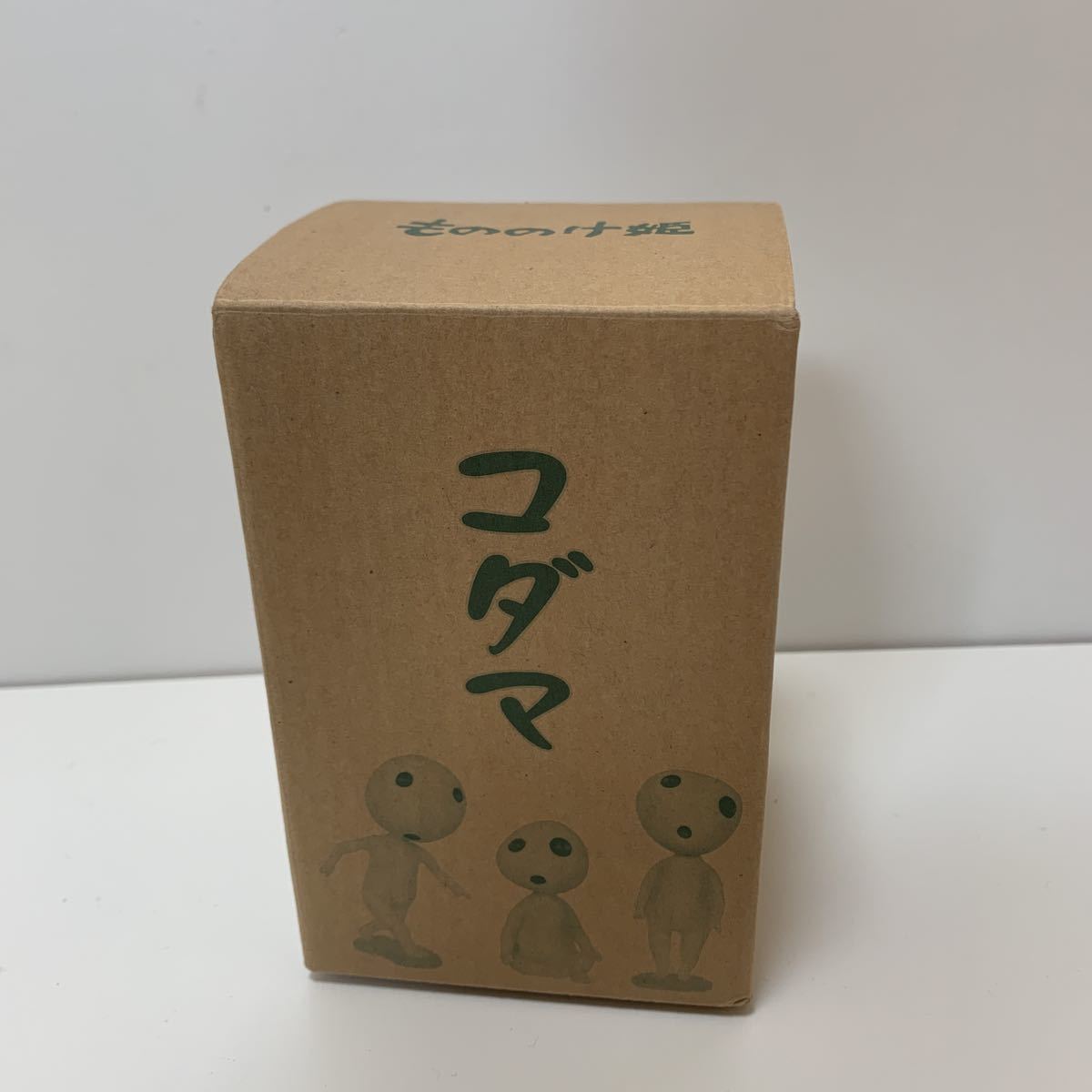 ☆レア☆希少☆ 光る！蓄光 フィギュア 立つ コダマ もののけ姫 ジブリ